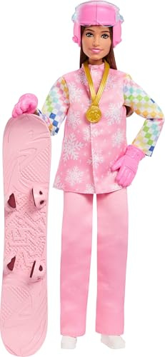 Barbie Snowboarderin-Puppe mit Farbwechsel-Accessoire | Modepuppe im rosa Schneeanzug, Farbwechsel-Snowboard und über 10 Zubehörteile, ab 3 Jahren, JKF78