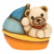 THUN, Bomboniera Teddy Motors su Barchetta in Ceramica Decorata a Mano, Linea Bomboniere, 6.1x3.6x5.5 cm h