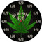 It's Always 420 Kiffer Wanduhr mit Cannabis Blatt Uhr für Kiffer mit bekanntem Kifferspruch als Gastgeschenk für echte Stoner die Ihr Weed lieben