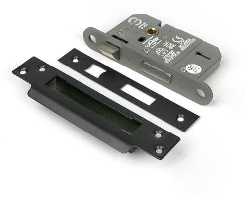 From The Anvil Black 2.5 British Standard 5 Lever Sashlock 91055