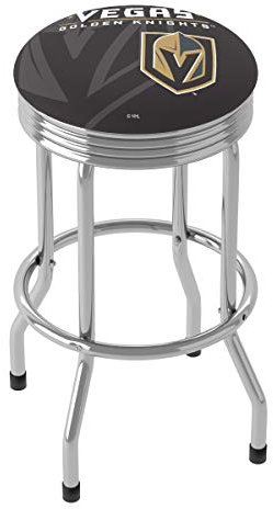 Trademark Global Vegas Golden Knights Watermark Taburete de bar acanalado giratorio de 360 grados con asiento acolchado de espuma, base cromada