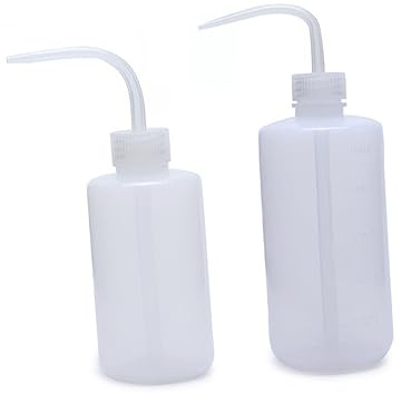 VICASKY 2 Pack Plastic Plant Watering Bottles Bend Mouth, 250ml and 500ml Squeeze Watering Cans for Succulent and Indoor Flower Care