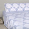 HOME MERCURY- Juego de Sábanas Térmicas para Invierno, Extra Suave y Ajustables, Juego Polar Pirineo de 3 Piezas Incluye Bajera Ajustable, Encimera y Funda Almohada. (Cama 105, Triángulo Lila Azulado)