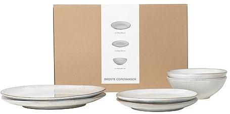 Broste Copenhagen Nordic Sand Geschirrset Mittag für Zwei in der Farbe Beige, aus Steingut gefertigt, Spülmaschinen– und mikrowellenfest, 80019819