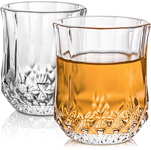 Praknu 12 Schnapsgläser aus Kristall Glas 4cl - Spülmaschinenfest - Standfest dank dickem Boden - Elegantes Vintage Design
