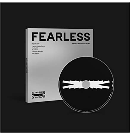 SOURCE MUSIC LE SSERAFIM - FEARLESS [Monochrome Bouquet ver.] 1st Mini Album+Extra Photocards Set, 141 x 141 x 9 mm, (SCM0154)