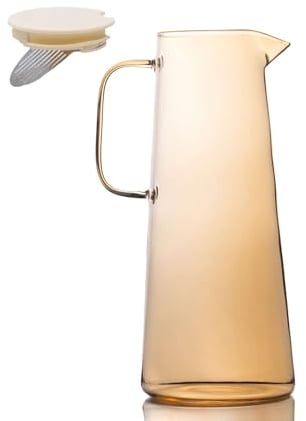 Intirilife Karaffe Kanne aus Glas in Amber - 1.4 Liter Füllmenge - Glas Wasser Krug mit Deckel und Sieb für Heiße und Kalte Getränke Tee Saft Limonade