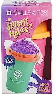 BANDAI - CHILLFACTOR CO07722 Color Rosa Neón - Juguete de Cocina - Máquina para Hacer Granizados con Vaso Reutilizable y Pajita, Juguete Familiar. Perfecto para Regalos.