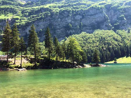 adrium Quadro composito in alluminio 80 x 60 cm: Lago Alpino Sealp nei Monti Alpstein e nella regione Appenzellerland - Cantone Appenzello Innerrhoden (AI), S (159186509)