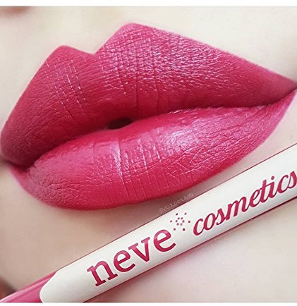 Neve Cosmetics Pastell Lippen mit voller und deckender Farbe | Parata