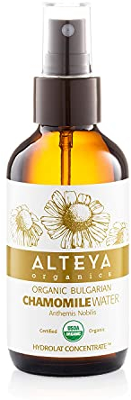 Alteya Bio Kamillenwasser Spray in Glasflasche 240ml - 100% USDA Organic-zertifiziert Rein Natürlich - Wasserdampfdestilliert, Direktverkauf vom Kamillenanbauer Alteya Organics