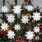 Jeffdad 12 Stück Weihnachtsdekoration zum Aufhängen, Schneeflocken Hängende Deko Schneeflocken Anhänger für Weihnachten Paper Snowflakes Winter Party Decorations Weihnachtsbaumanhänger(Weiß)