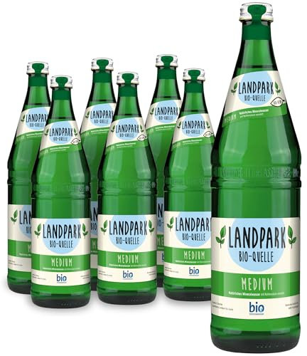 Landpark Bio-Mineralwasser Medium, 12 x 0,75 l in Glasflaschen - mit milder Kohlensäure - Reich an wichtigen Nährstoffen wie Calcium und Magnesium
