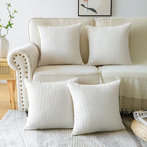 Sungeek 4er Set Kordsamt Kissenbezüge 45x45 cm, Dekorativ Zierkissenbezüge Weich Kissenbezug Dekokissen Sofakissen Couchkissen Deko Bezug Kissenhülle für Sofa Schlafzimmer Wohnzimmer (Creme Weiß)