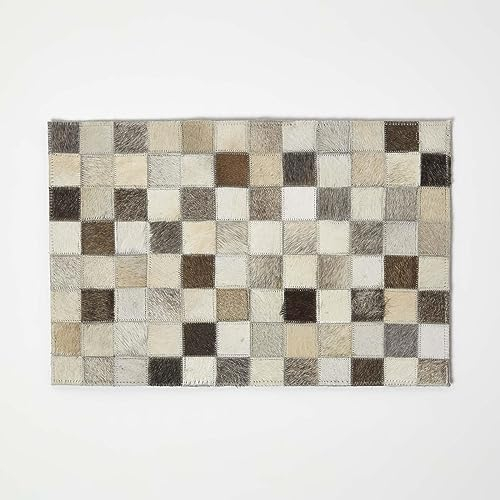 HOMESCAPES Leder-Tischset 4er-Set 46x30 cm grau-creme-beige, karierte Patchwork Platzsets aus Leder mit Fell und Filz-Unterseite