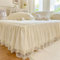 Odot Couleur Unie Cache-Sommiers Jupe de Lit, Désign de Bord en Dentelle Blanche Cache Sommier Jupe de Lit a Volant Draps Housses Élastique Drap Housse pour Matelas Epais (Blanc crème,200x220cm)