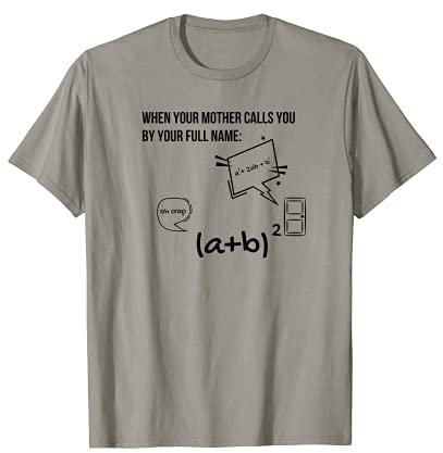Mutter ruft Sie mit Ihrem vollen Namen für Schüler lustig Mathematik an. T-Shirt