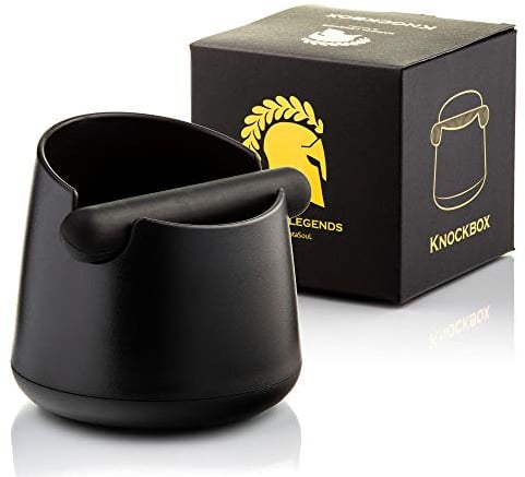 Barista Legends® Abklopfbehälter für Siebträger mattschwarz - Knock Box für Kaffeesatz mit spezieller geräuschabsorbierender Schlagstange - Abschlagbehälter für dein Barista Zubehör.