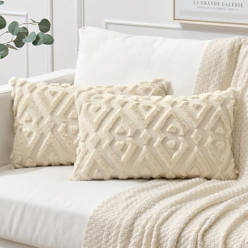 MIULEE 2er Set Weihnachten Wolle Kissenbezüge Weicher Dekokissen Plüsch Kissenbezug Boho Deko Kissen Sofa Aesthetic Geometrische Sofakissen Zierkissenbezug für Wohnzimmer Schlafzimmer Beige 30x50cm