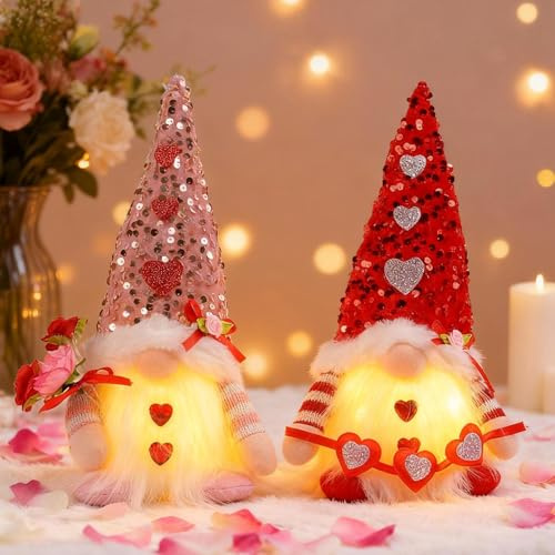 Valentinstag Deko Beleuchtet Wichtel Figuren, 2 Stück Valentinstagswichtel Figuren mit LED Licht, Leuchtende Valentinstagsdeko Wichtel mit Rosen, Plüsch Wichtelfiguren für Tischdeko Valentinstag (Rot)