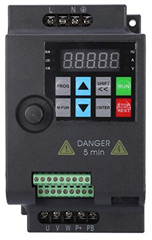 Convertitore Frequenza Inverter VFD,AC 220V,0.75KW Monofase Controllo PWM,Interfaccia Comunicazione RS-485 Integrata Trasformatore Velocità Controllato Variatore Frequenza Inverter