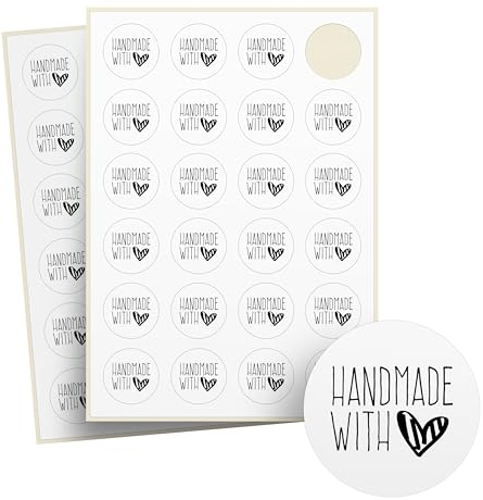 Aufkleber Handmade with Love – 48 Stück auf Bogen – Recyclingpapier, rund – Ø 4 cm – als Sticker oder Etiketten für Hochzeit, Weihnachten – handgemacht, Marmeladen, Kerzen - SCHRAFFIERTES HERZ