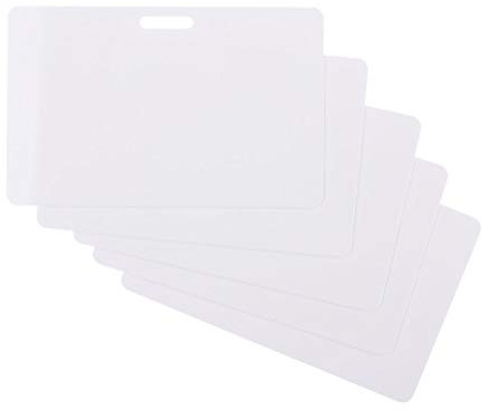 500 x Karteo® Blanko Plastikkarten Karten weiß horizontal quer mit Stanzung Loch Lochung Langloch für Schlüsselbänder Ketten und Clips