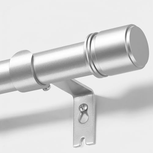 HOTOZON Gardinenstange Silber, 80-148 cm Vorhangstange Ausziehbar, 25 mm Durchmesser, Gardinenstange Verstellbar Metall, mit Kappenknäufen, Halterungen, Vorhang Stange für Fenster, Schlafzimmer