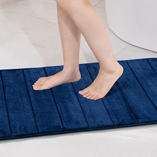MIULEE Badematte Memoryschaum Badezimmerteppich Wasserabsorbierend Badteppich Memory Foam Duschvorleger Badvorleger rutschfest Waschbar für Badezimmer 45x120cm Dunkelblau