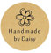 48 Stück personalisiert KRAFT Handmade Sticker - Handmade by Name mit Blume Aufkleber - 4 cm Runde Papieraufkleber Selbstgemacht Etiketten für Hochzeit,Geschäft,Gastgeschenk,Tüten,Weihnachten - Rd 181