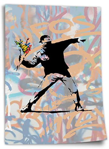 Poster Banksy Mann wirft Blumen Activism - Modern Street-Art - Moderner Kunstdruck Klein bis Groß XXL - Geschenk Wohnzimmer, Schlafzimmer Kunstdruck ohne Rahmen, Wandbild - A4, A3, A2, A1, A0, XXL ..