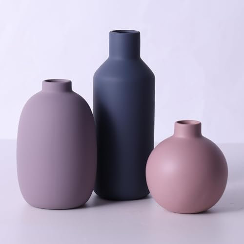 Neutrale Wohnkultur: Moderne, rustikale kleine Vasen für Regale und Tafelaufsätze, Pampasgrasvase in lila, grau, blau, Keramik