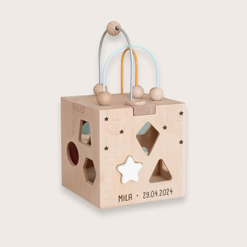hellomini Personalisierter Motorikwürfel aus Holz – Lernspielzeug zur Förderung der Motorik – Individuell mit Namen graviert Kinder (Stern, Druckschrift)