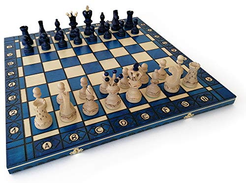 Schachspiel XXL – Ambassador. Schachbrett Größe 54 x 54 cm, handgefertigt aus Kiefernholz, umweltfreundlich, zusammenklappbar, Reisespiel, Marke Le Délirant®. (blau), 2 Spieler