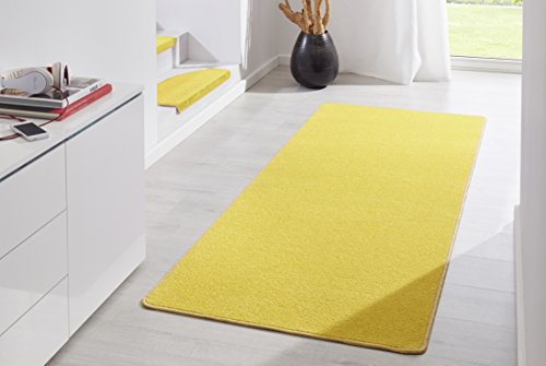 Hanse Home Indoor Teppich Fancy – Wohnzimmerteppich einfarbig Modern Velours Teppich für Esszimmer, Wohnzimmer, Kinderzimmer, Flur, Schlafzimmer, Küche – Gelb, 80x200cm