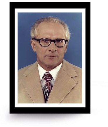 DUB SPENCER 1x Plakat Erich Honecker Amtsstubenbild ungerahmt DIN A5 DDR Geschenk für Geburtstag von VEB Honnie ohne Rahmen