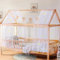 Hausbett Himmel Deko mit Leuchtenden Sternen, 2 Betthimmel & 1 Wimpelkette | Babybett Himmel für Kinderzimmer | Himmelbett Vorhänge für 90x200 & 120x200 Kinderbetten fürJungen/Mädchen(Weiß, 135x270cm)