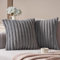 Topfinel 2er Set Kissenbezug 45x45 grau Kunstfell gestreift Muster Plüsch Ultra weich Dekorative Kissenbezüge Kissenhülle Dekokissen Sofakissen für Sofa Schlafzimmer Wohnzimmer