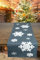 KAMACA XL Tischläufer 30x170 cm grau mit beflockten Schneeflocken Küche Esstisch Tisch Dekoration Eyecatcher Herbst Winter Weihnachten (Eiskristalle 30x170)