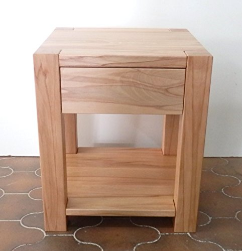 Martin Weddeling Beistelltisch Holztisch Kernbuche massiv. Maße : 45x45x50cm hoch.