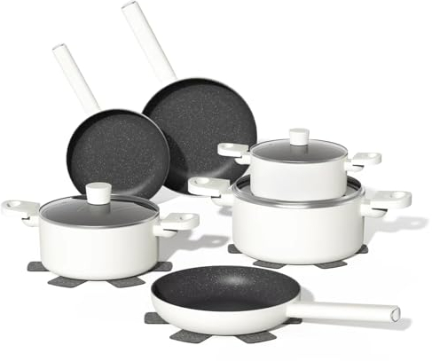 JEETEE Set Poele et Casserole Induction 13 Pièces, Poêle À Frire 18/20/24Cm, Casserole 2L/2.7L/4.7L Avec Couvercle, 4 Protège-Poêle, Compatible Toutes Les Cuisines, Blanc