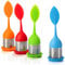 COM-FOUR® 4x Infuser à thé en acier inoxydable et silicone - passoire à thé avec couvercle et soucoupe - boule à thé (04 pièces - feuille 2 vert orange bleu rouge)