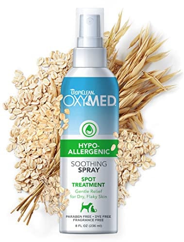 TropiClean OxyMed Medicated Dog Spray for Pets - Anti Itch Soothing Relief for Dry, Flaky Skin Stops Itching Fast - Hypoallergenic Spray, 236ml