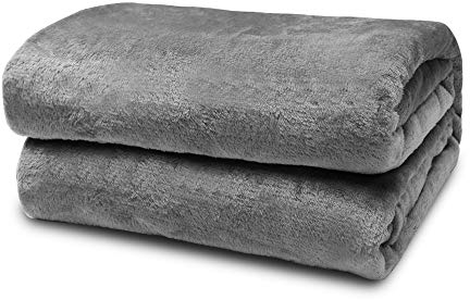 Einfeben Kuscheldecke Hochwertige Wohndecke, super weiche Fleecedecke als Sofaüberwurf, Tagesdecke oder Wohnzimmerdecke 150x200cm Grau