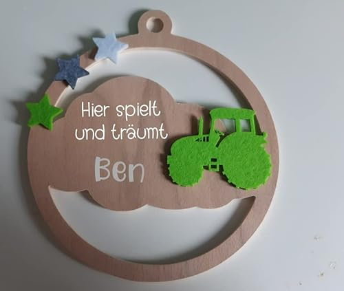 Türschild Traktor aus Holz Hier spielt / Geschenk zur Geburt oder Taufe/Deko Kinderzimmer/Wolke