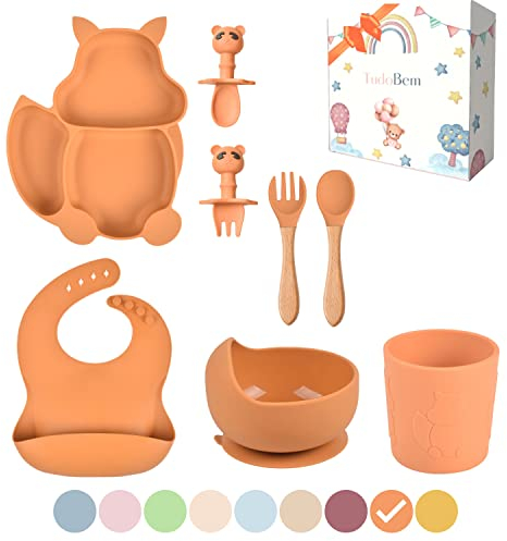 TudoBem Coffret Repas Bebe Silicone [8 Pièces], Assiette Ventouse pour Bébé + Bavoir Ajustable + Bol Antidérapant + Cuillere/Fourchette 1er âge et 2ème Age + Verre, Cadeau Naissance (Orange)