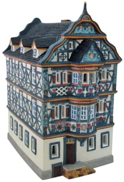 Killingerhaus Idestein Taunus aus Porzellan – Windlicht Lichthaus Miniatur-Model – B11 x H21 x T 17cm - detailreiche Haus Dekoration Teelichthalter Weihnachtsdorf Sammlerobjekt Dekohaus Geschenkidee