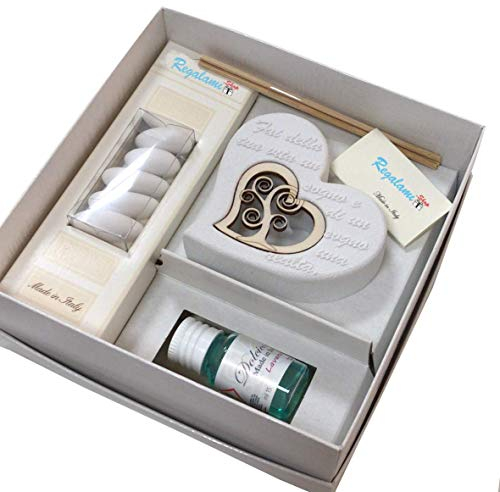 Regalami.shop, Bomboniera Made in Italy cuore con albero della vita in legno, cm 8x8, completa di scatola, confetti, essenza, nastro bianco e bigliettino