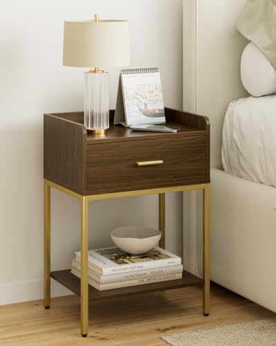 HEYZOEY Table de chevet, table de chevet moderne à 3 tiroirs, en noyer, avec tiroir et étagère, petit meuble pour chambre à coucher, salon, noyer (sans prise)