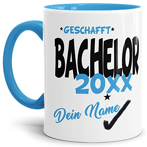 Tassendruck Bachelor-Tasse Geschafft Bachelor 20XX - Selbst gestalten mit Jahr und Name zum bestandenen Bachelor/Abschluss/Lernen/Prüfung/personalisierte Geschenk-Idee/Innen & Henkel Hellblau